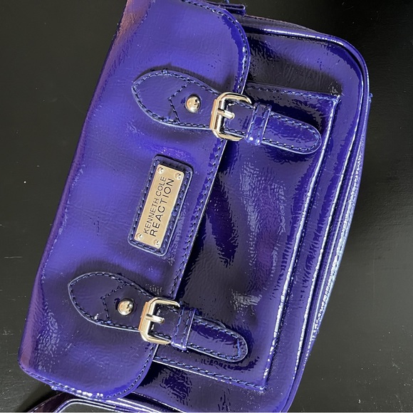 ✨2/$15✨ Kenneth Cole Reaction Blue Crossbody/Shoulder Bag - Picture 4 of 6